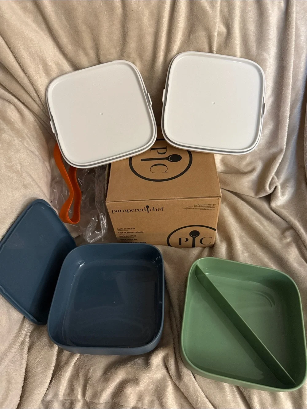 Pampered Chef Slate Blue & Sage Green Stackable Bento with Orange Strap